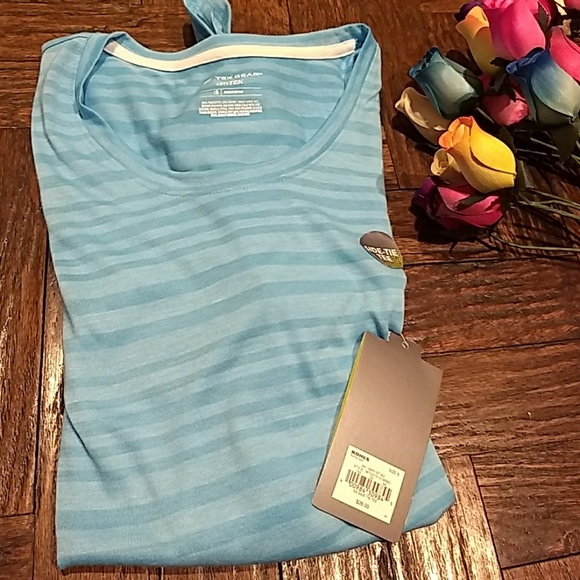 NEW 💛💙Tek Gear Drytek top tee- color blue 💙 - Picture 1 of 6
